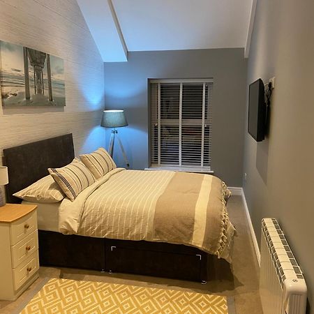 Stylish Tenby Apartment, Great Location, Parking Pokój zdjęcie