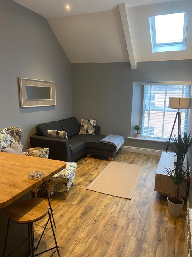 Stylish Tenby Apartment, Great Location, Parking Zewnętrze zdjęcie